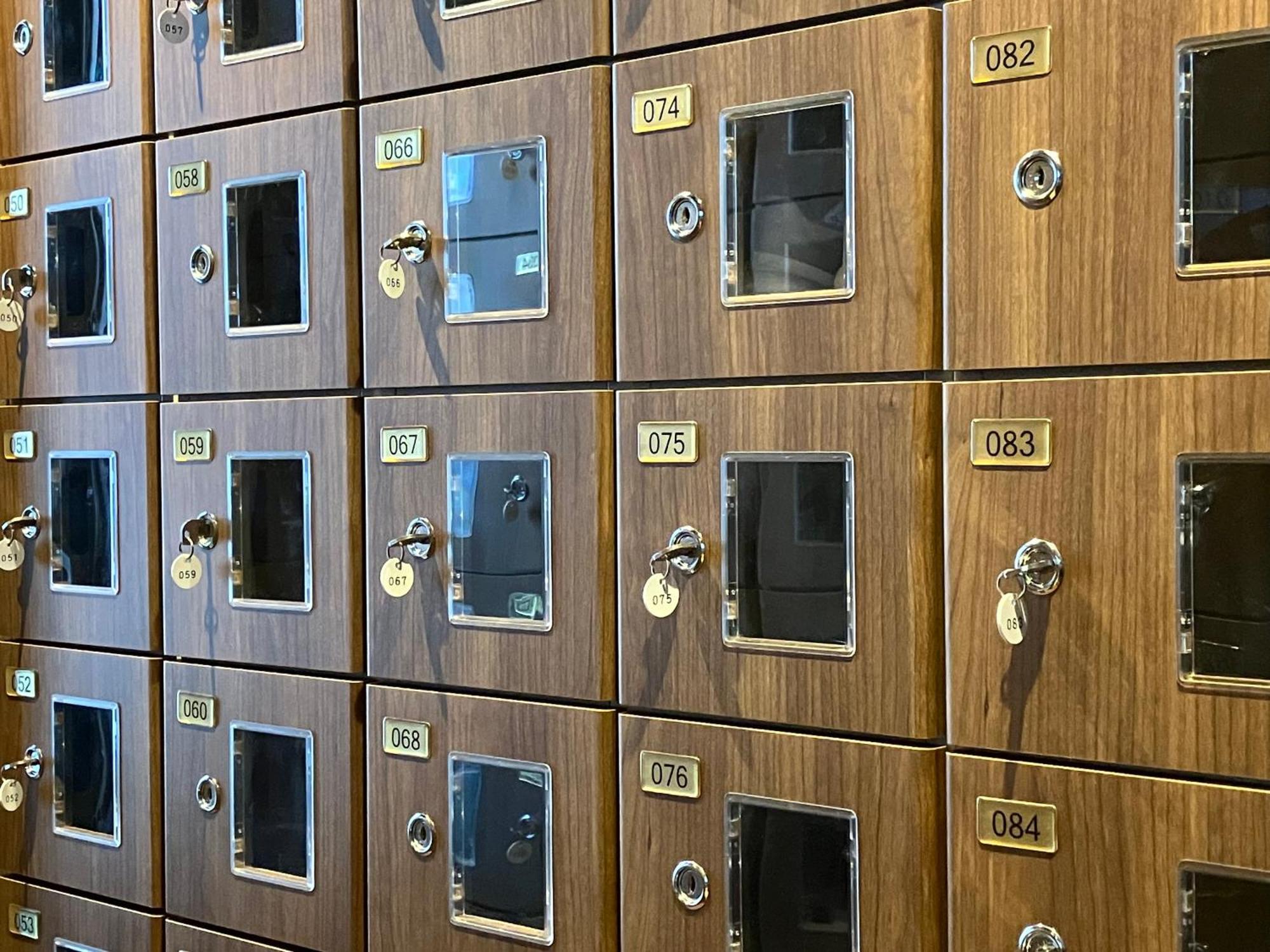 Capsule Hotel Suzumoriya Tokyo Exterior photo